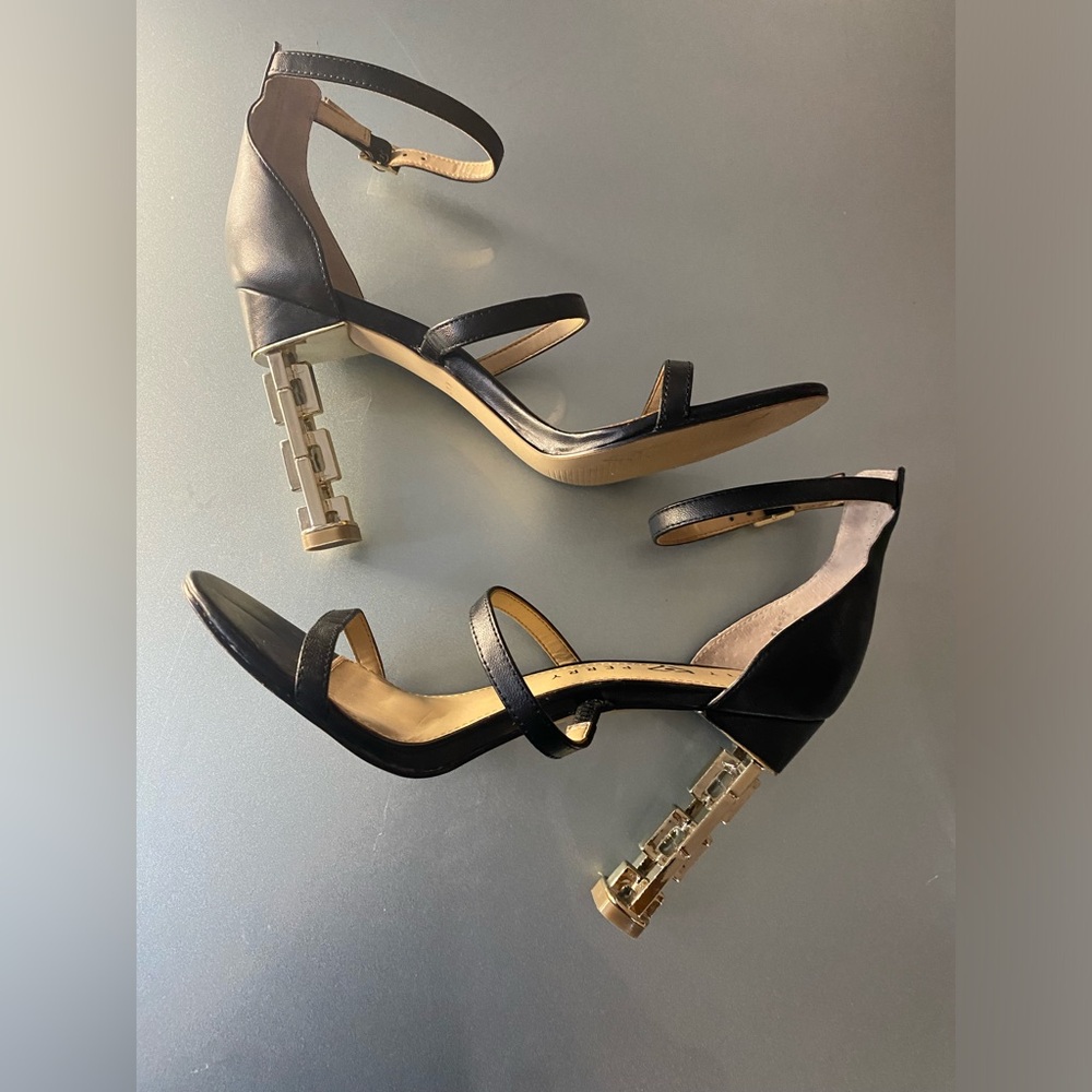 Women’s Katy Perry The Vilan Ankle Strap Heeled Sandals Size 8. - Picture 5 of 7